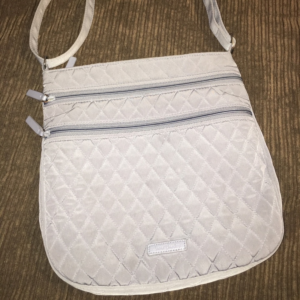 Vera Bradley Triple Zip Hipster